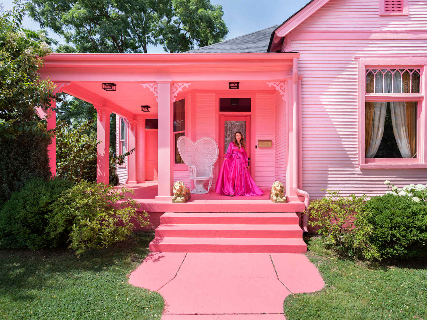 House_of_Adora-exterior-2